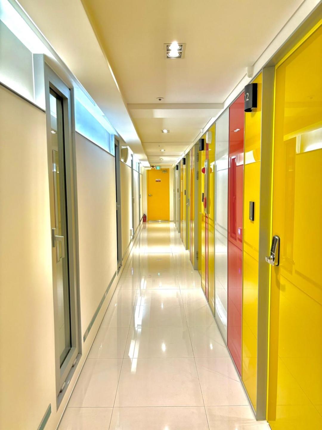 Look Home Guesthouse โซล ภายนอก รูปภาพ