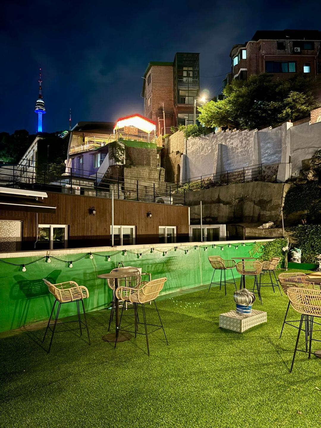 Look Home Guesthouse โซล ภายนอก รูปภาพ