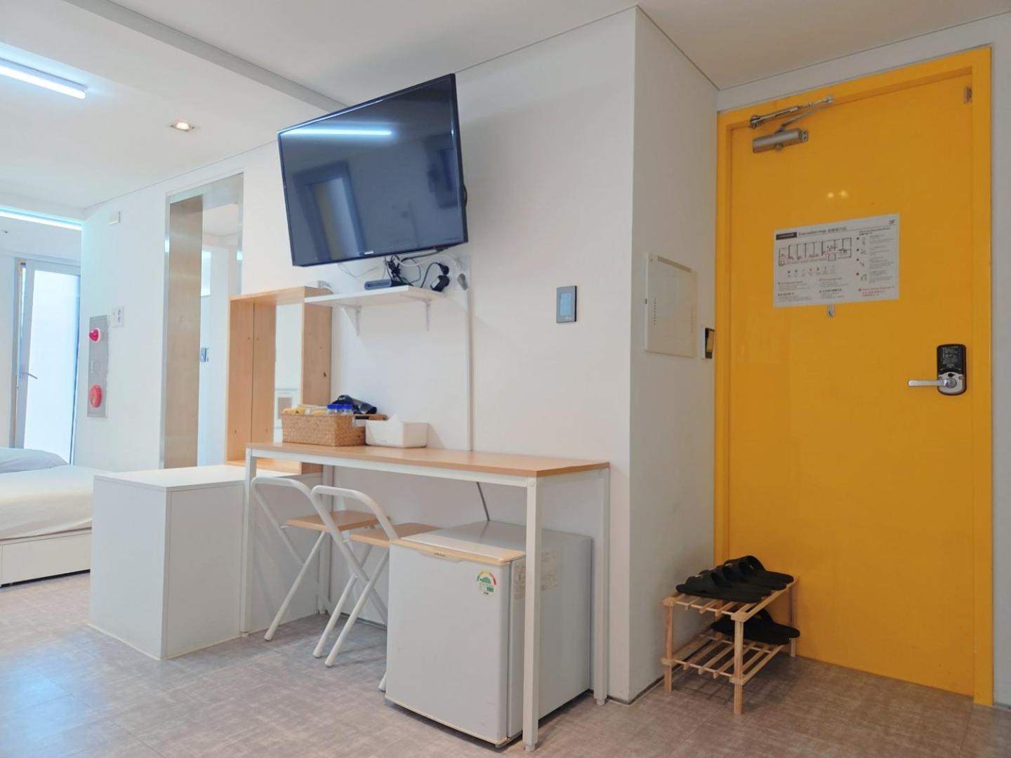 Look Home Guesthouse โซล ภายนอก รูปภาพ