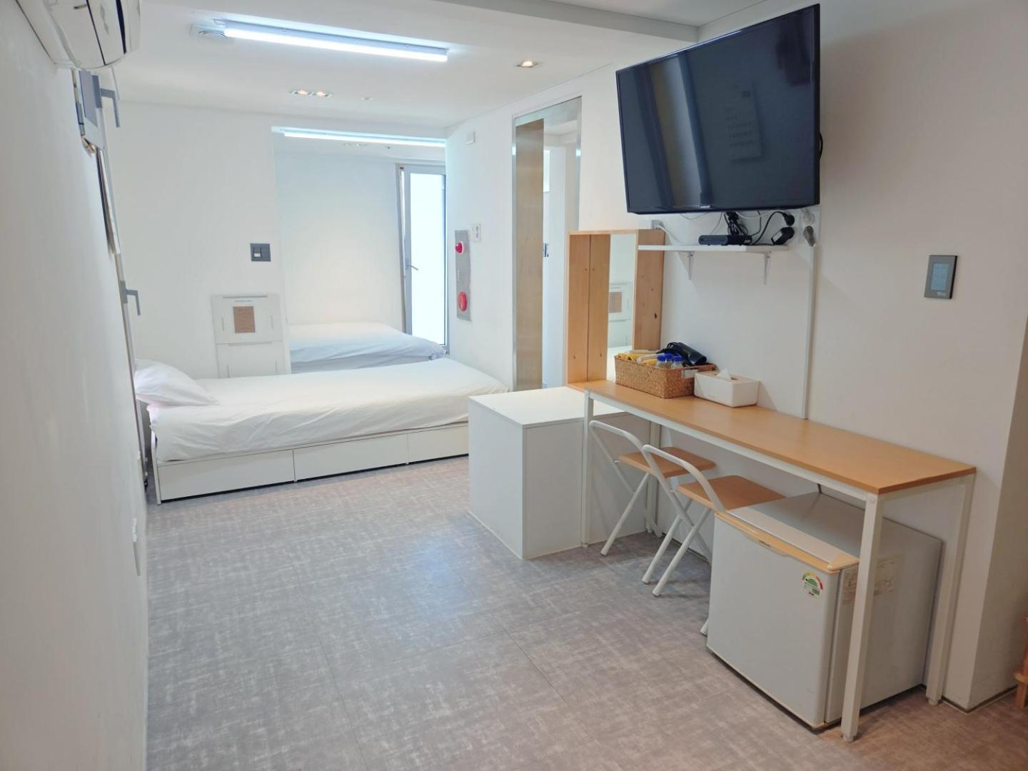 Look Home Guesthouse โซล ภายนอก รูปภาพ